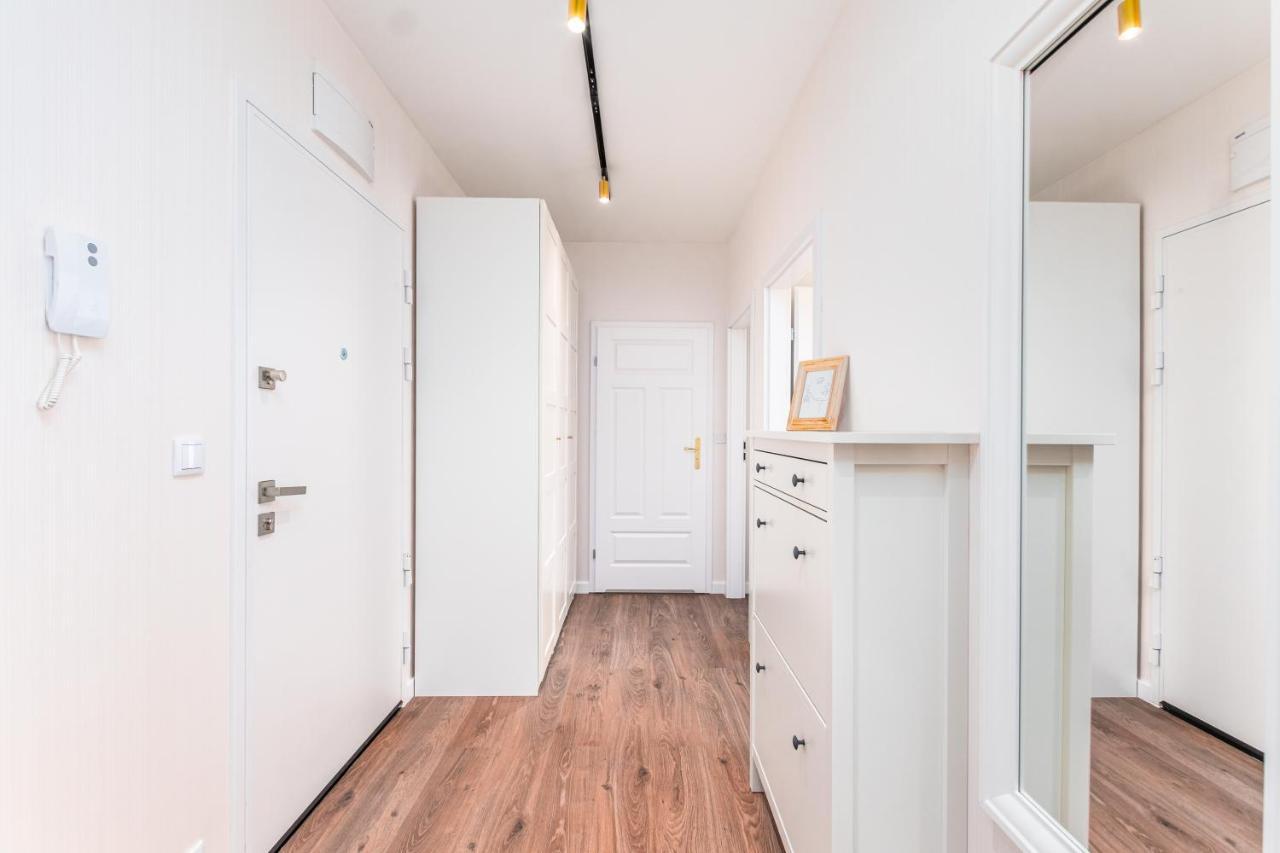 Aleja Sikorskiego 18 By Homeprime Warsaw